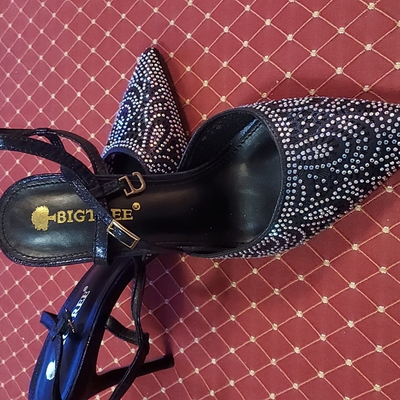 Sling Back Shoes - Picture 4 of 4